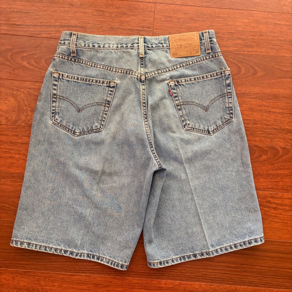 Levis Mens 550 Baggy Denim Shorts Size 36 Light Wash Vintage Blue Jean Jorts